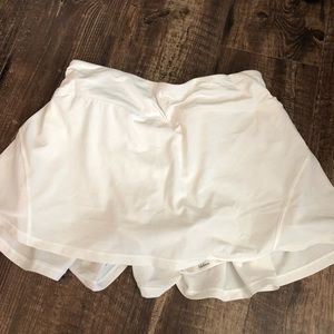 Lululemon circuit breaker skirt